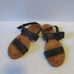 DRAGON HANDCRAFTED BLACK LEATHER FLAT SANDALS 39